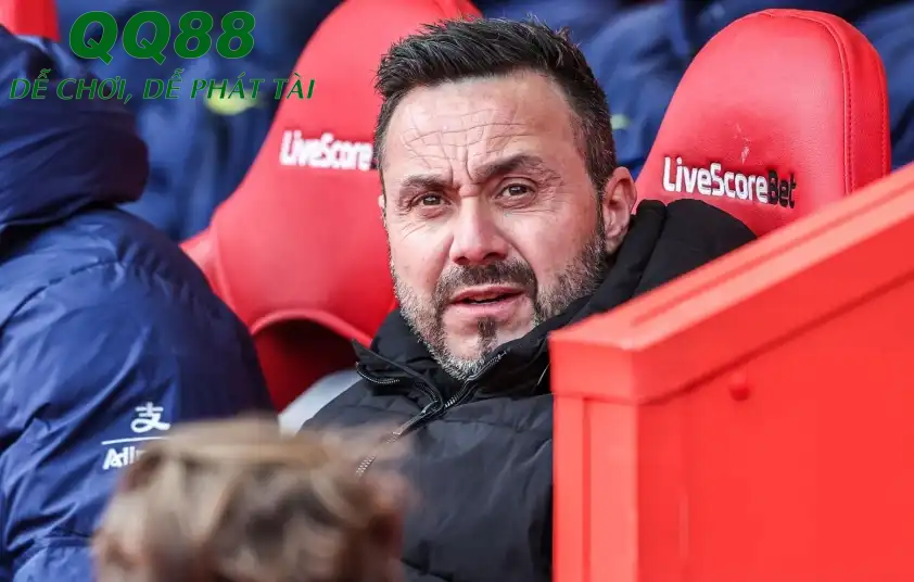 De Zerbi tự tin cùng Tottenham trụ hạng khi mùa giải kết thúc